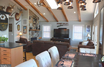 ASHTON WOODS MOUNTAIN HOME WITH 24+ ACRES-24
