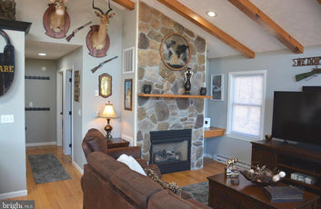 ASHTON WOODS MOUNTAIN HOME WITH 24+ ACRES-26