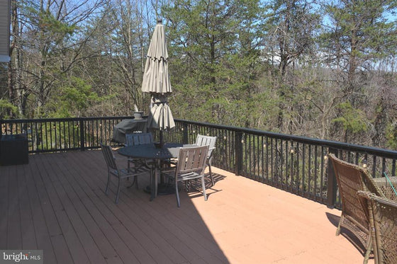 ASHTON WOODS MOUNTAIN HOME WITH 24+ ACRES