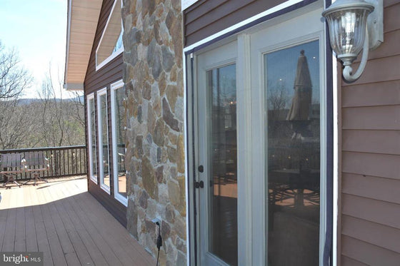 ASHTON WOODS MOUNTAIN HOME WITH 24+ ACRES
