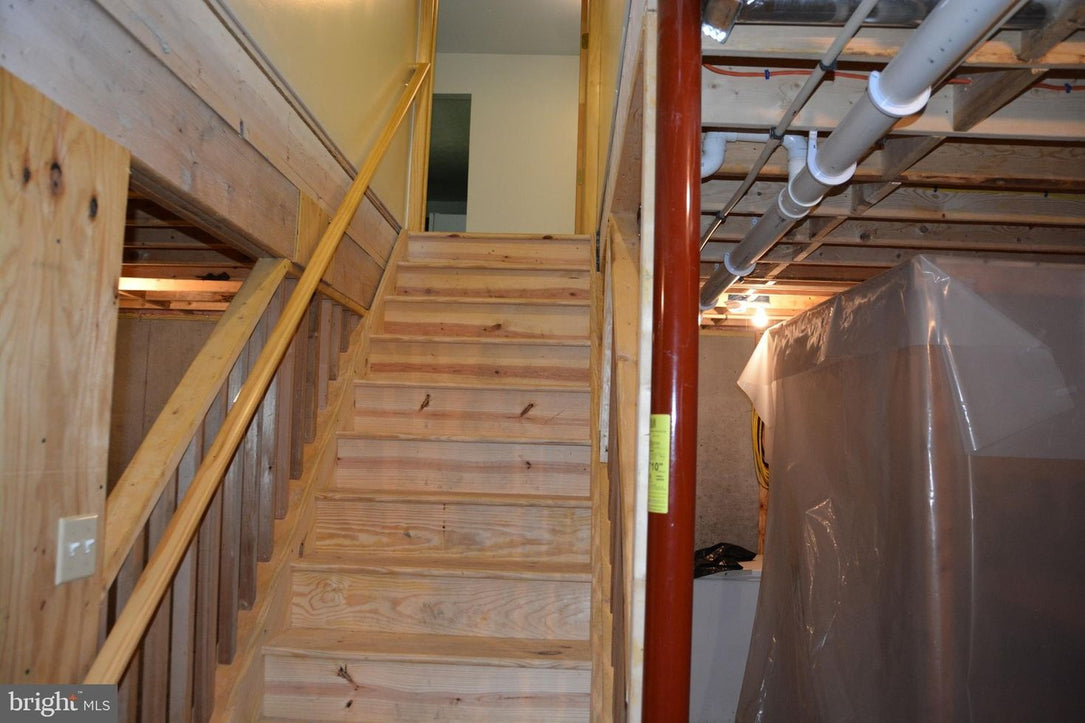 3BR 1BA HOUSE FOR SALE,    HIGH VIEW, WV