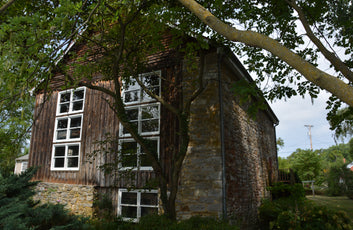 THE HISTORIC GLASS MILL HOUSE 3BR 1BA HOME WINCHESTER VA-5