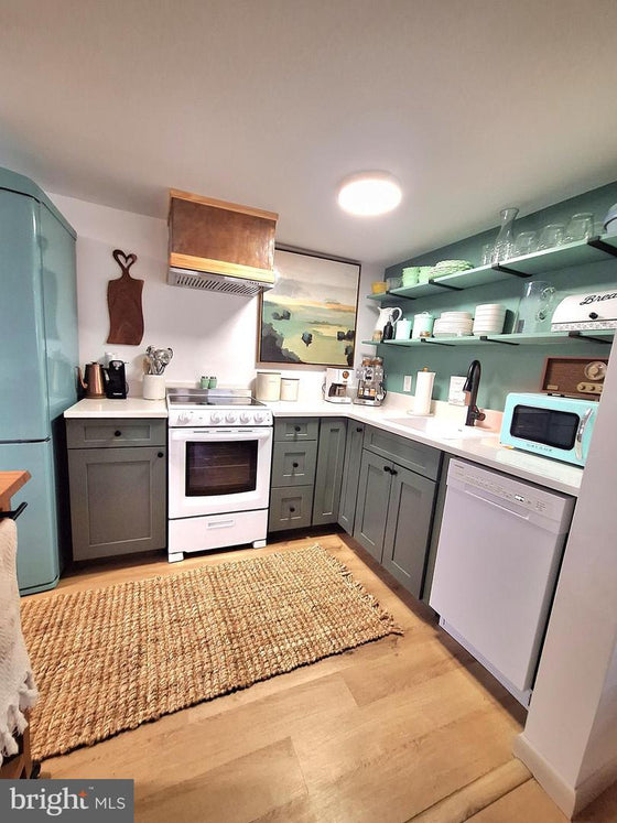 2 BEDROOM COTTAGE ON THE CACAPON RIVER WITH 7 ACRES