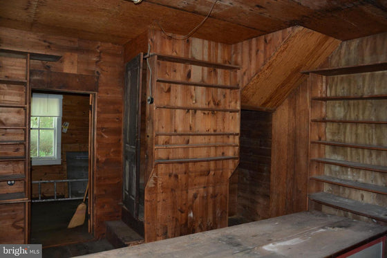 COMMERCIAL BUILDING WITH LAND YELLOW SPRING, WV