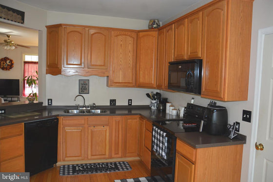 3 BEDROOM 2 BATH BRICK HOME IN FRONT ROYAL, VA