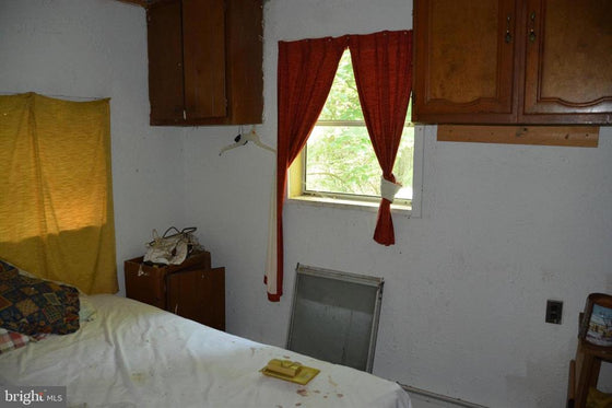 18.77 ACRES WOODED LAND WITH OLD HUNTING CABIN IN GORE, VA