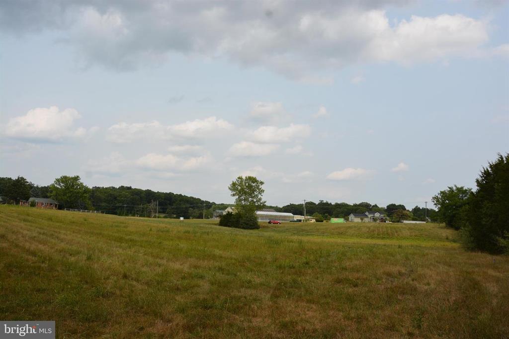 9.44 PRIME COMMERCIAL ACRES IN STEPHENS CITY, VA