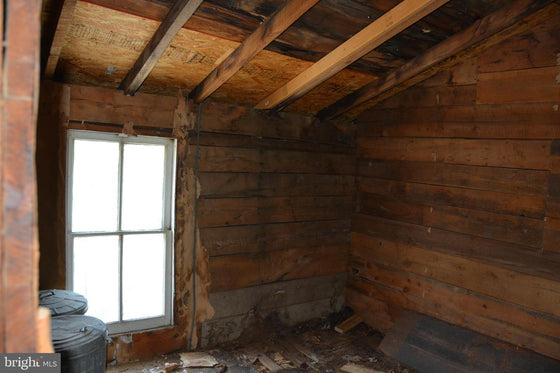 COMMERCIAL BUILDING WITH LAND YELLOW SPRING, WV