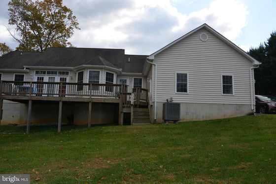 3 BEDROOM 2 BATH BRICK HOME IN FRONT ROYAL, VA