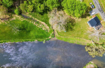 2 BEDROOM COTTAGE ON THE CACAPON RIVER WITH 7 ACRES-38