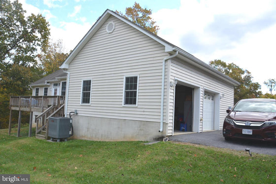 3 BEDROOM 2 BATH BRICK HOME IN FRONT ROYAL, VA